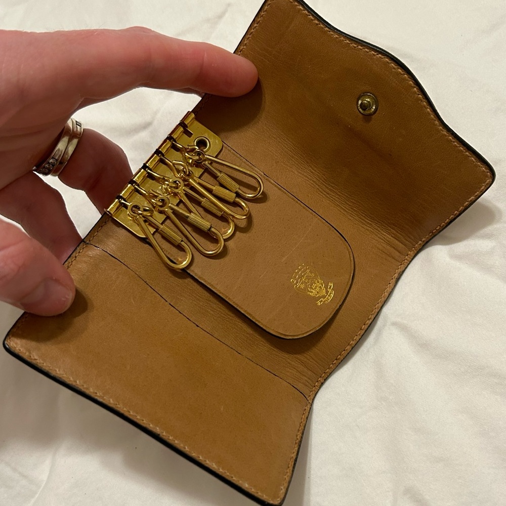Gucci Vintage GG Signiture Leather/ Canvas Key Holder Wallet (Gold Inlay Canvas) - Picture 8 of 16